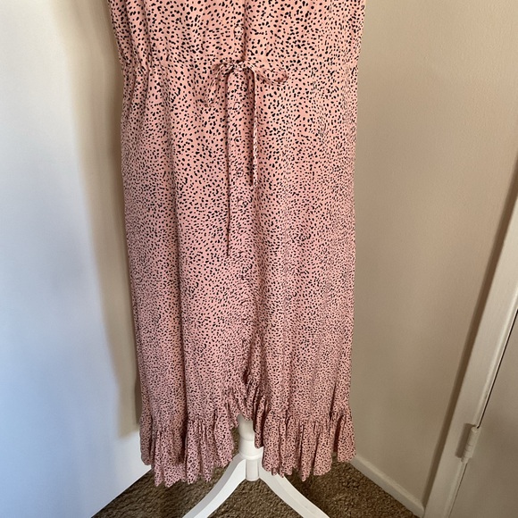 Rails - Frida Dress in Rose Spotted hemline edge with Ruffle Size Medium - Picture 5 of 8